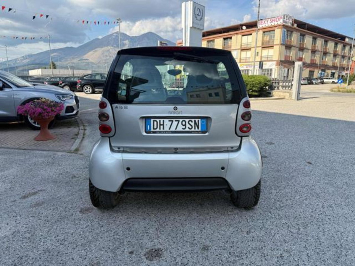 smart Fortwo 800 coupé passion cdi (7)