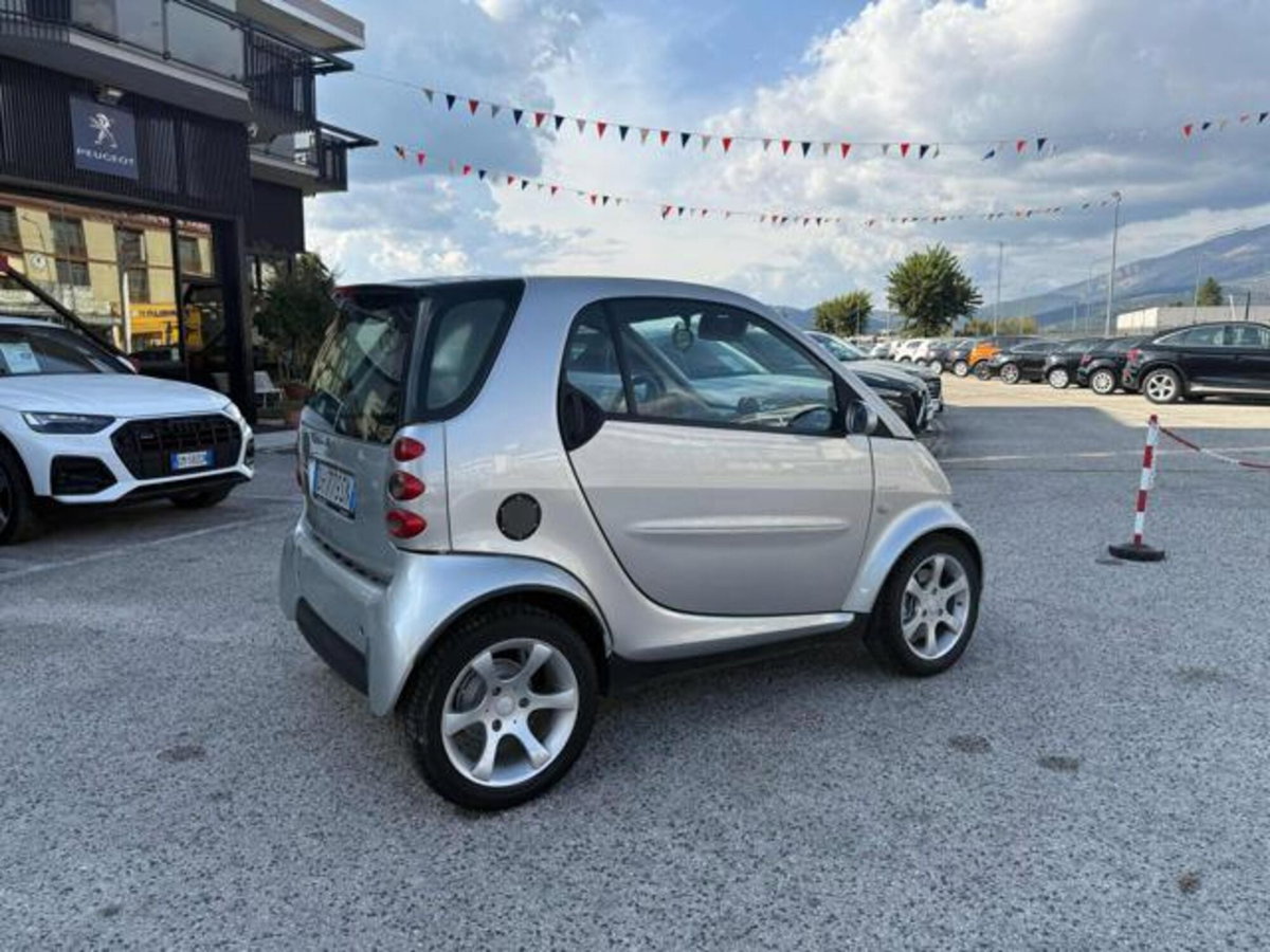 smart Fortwo 800 coupé passion cdi (9)