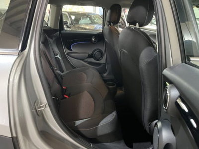 MINI Mini 1.5 Cooper 5 porte (19)