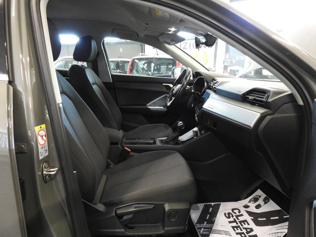 Audi Q3 Sportback Sportback 35 1.5 tfsi s-tronic (12)