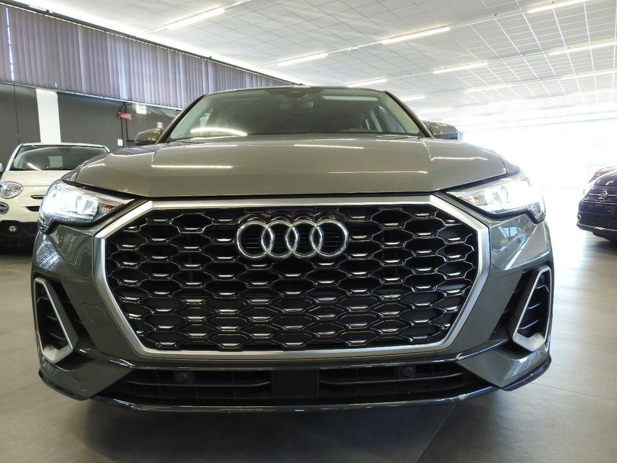 Audi Q3 Sportback Sportback 35 1.5 tfsi s-tronic (13)