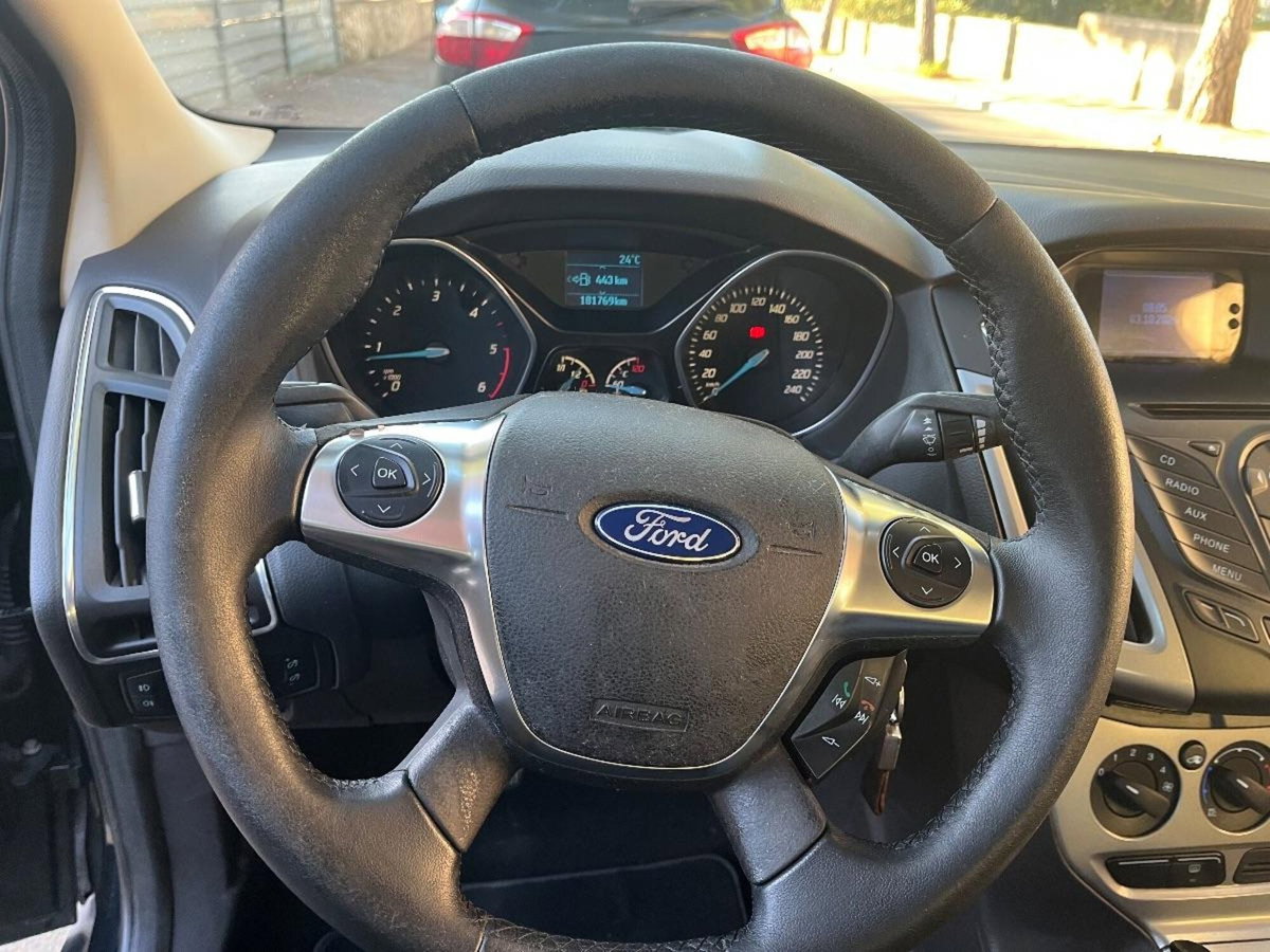 Ford Focus Station Wagon 1.6 TDCi 115 CV SW (10)