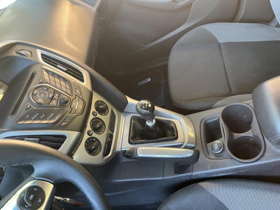 Ford Focus Station Wagon 1.6 TDCi 115 CV SW (12)