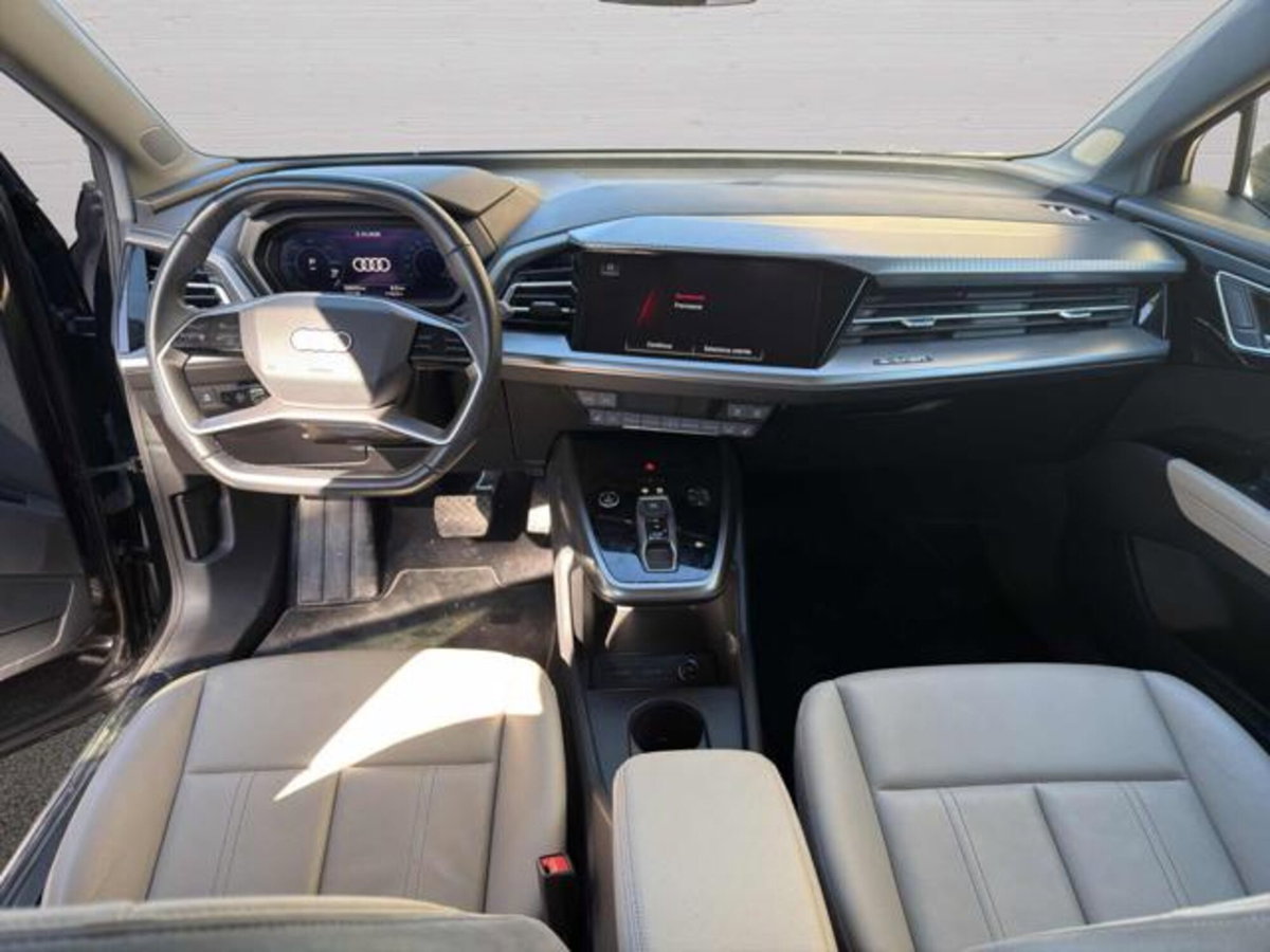 Audi Q4 Q4 35 e-tron Business (12)
