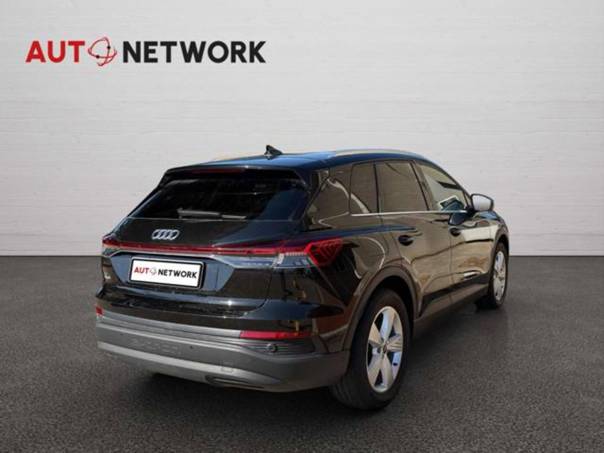 Audi Q4 Q4 35 e-tron Business (2)