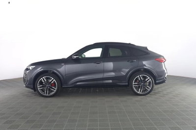 Audi Q5 Sportback 2.0 tdi mhev+ S line quattro 204cv s-tronic (3)