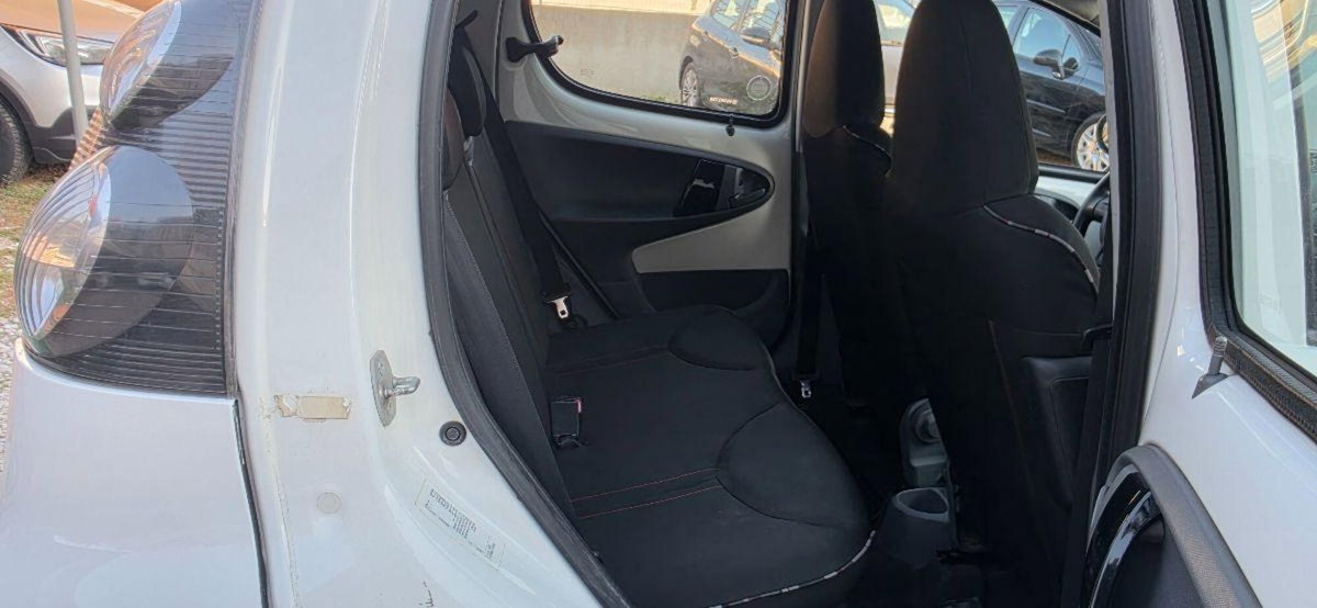 Citroen C1 1.0 5 porte airdream Amici (16)