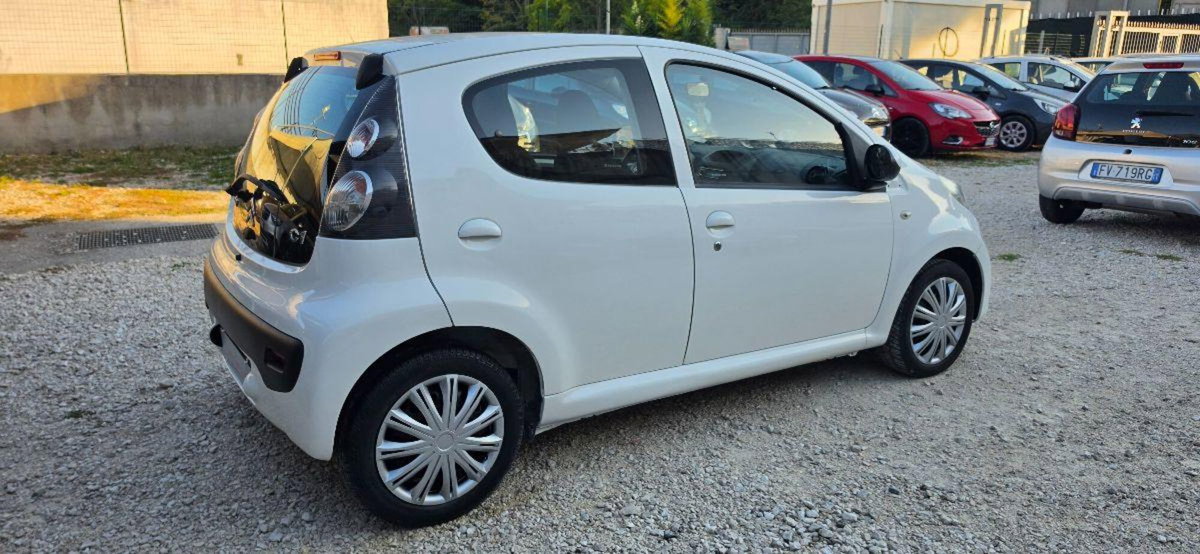 Citroen C1 1.0 5 porte airdream Amici (7)