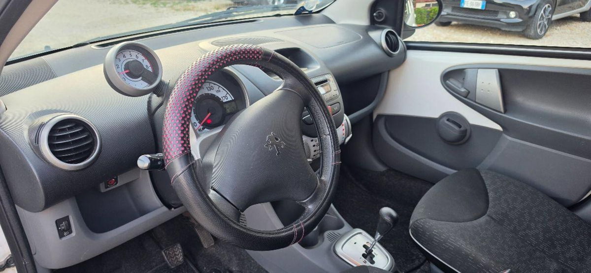 Peugeot 107 68CV 5p. Active 2Tronic (10)