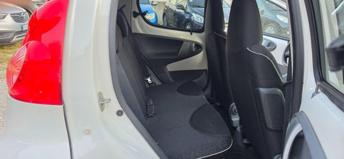 Peugeot 107 68CV 5p. Active 2Tronic (16)