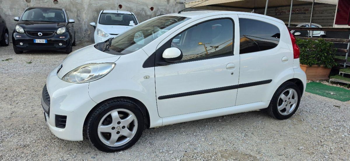 Peugeot 107 68CV 5p. Active 2Tronic (3)
