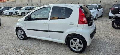 Peugeot 107 68CV 5p. Active 2Tronic (4)