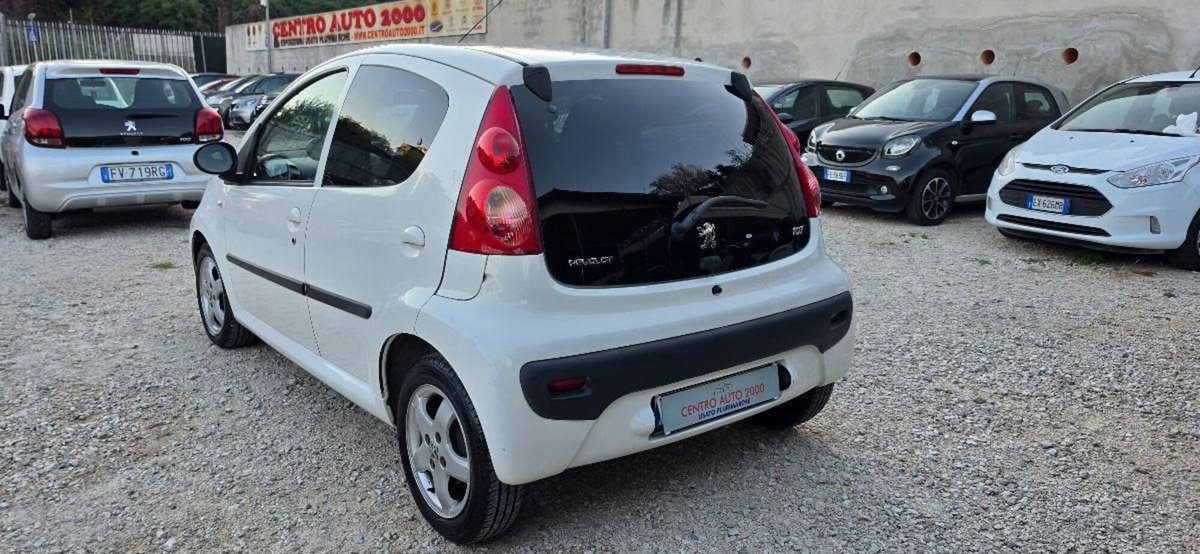 Peugeot 107 68CV 5p. Active 2Tronic (5)
