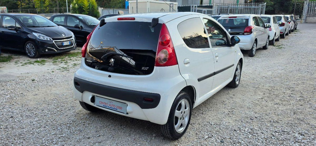 Peugeot 107 68CV 5p. Active 2Tronic (6)