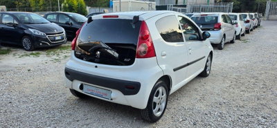 Peugeot 107 68CV 5p. Active 2Tronic (6)