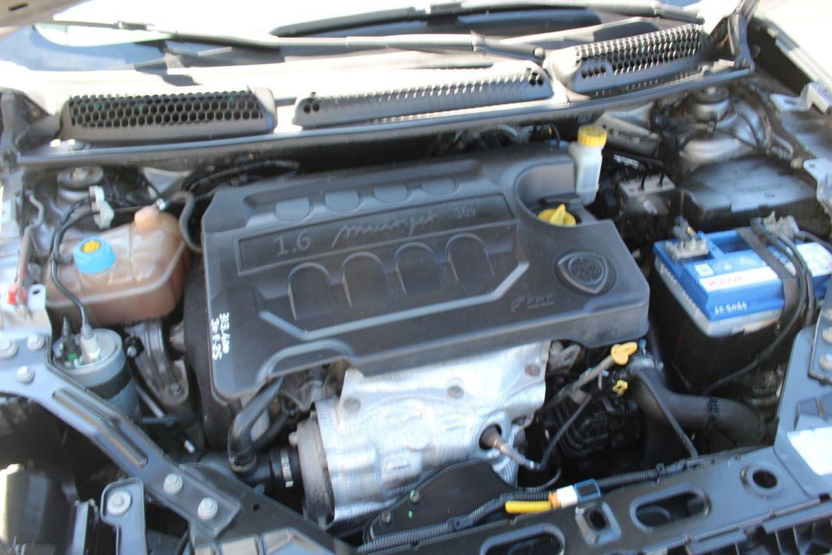 Lancia Delta 1.6 MJT DPF Platino (20)