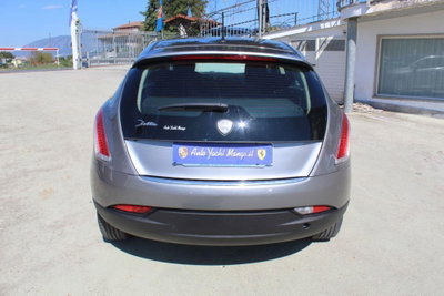 Lancia Delta 1.6 MJT DPF Platino (6)