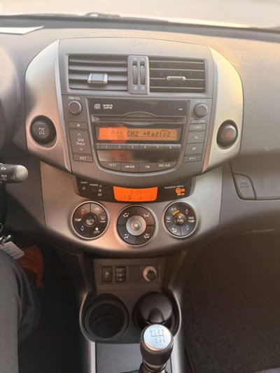 Toyota Rav4 2.2 D-4D 150 CV DPF Exclusive (10)