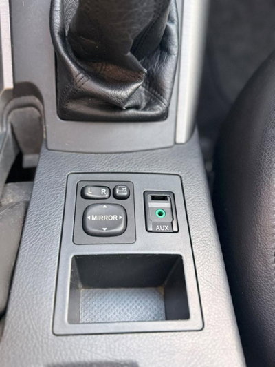 Toyota Rav4 2.2 D-4D 150 CV DPF Exclusive (12)