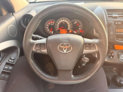 Toyota Rav4 2.2 D-4D 150 CV DPF Exclusive (15)