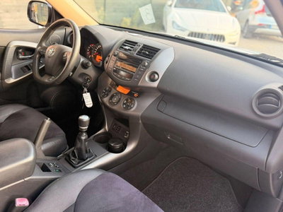Toyota Rav4 2.2 D-4D 150 CV DPF Exclusive (18)