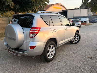 Toyota Rav4 2.2 D-4D 150 CV DPF Exclusive (3)