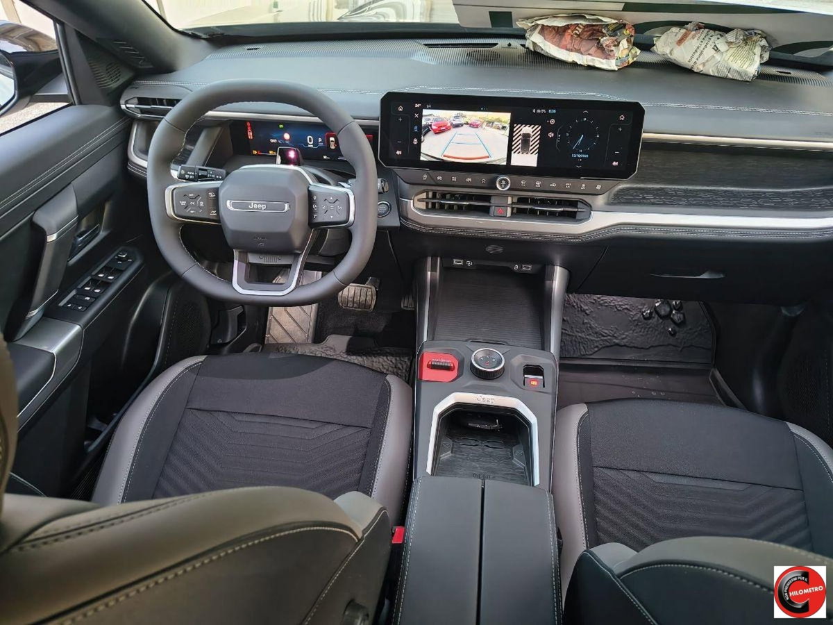 Jeep Compass 1.2 turbo e-hybrid mhev First Edition fwd 145cv edct6 (5)