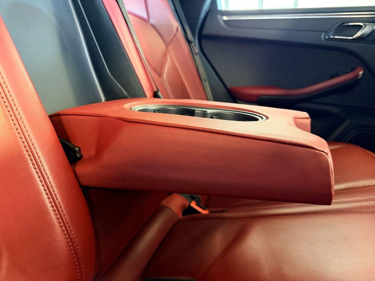 Porsche Macan 2.0 (14)