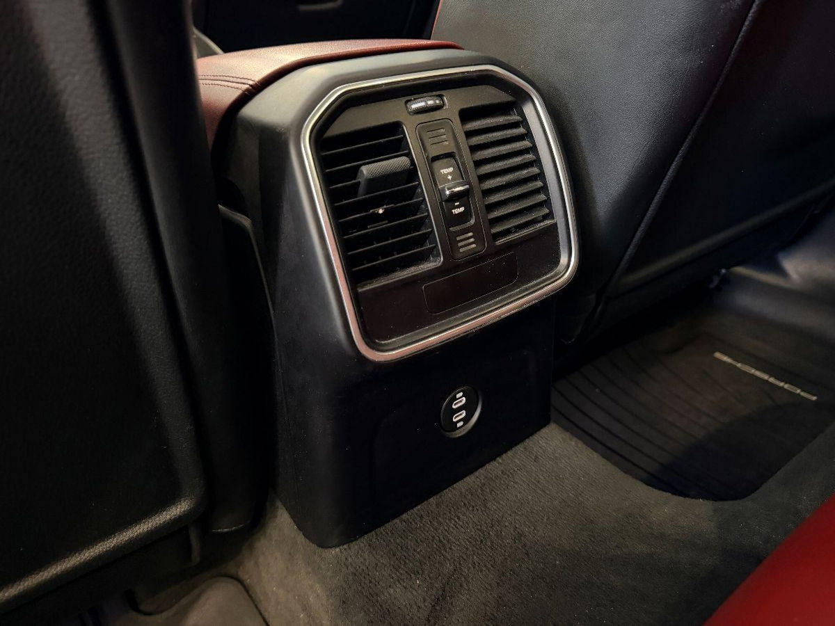 Porsche Macan 2.0 (15)