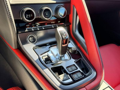 Jaguar F-Type Coupé Coupe 2.0 i4 R-Dynamic rwd 300cv auto (16)