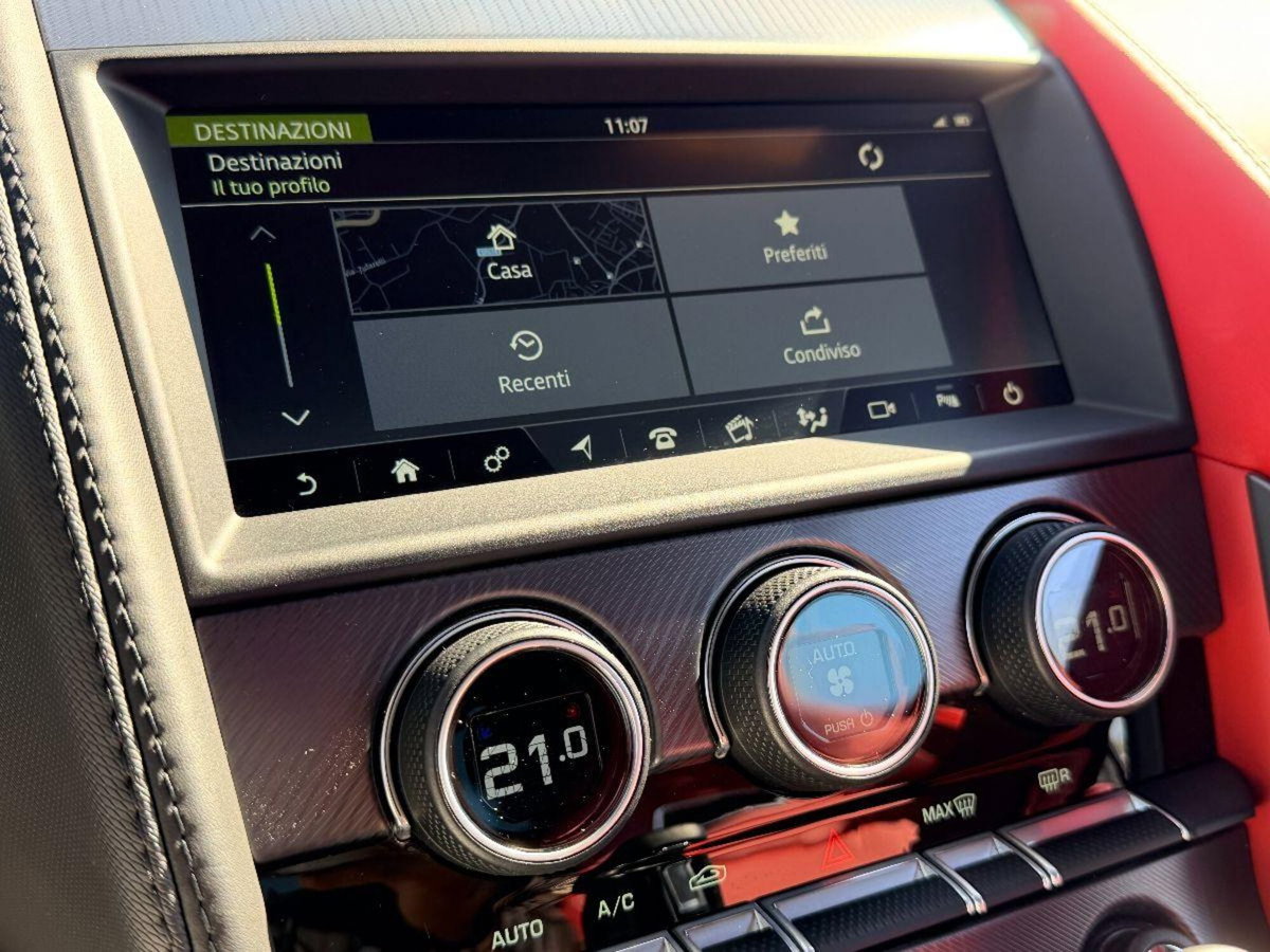 Jaguar F-Type Coupé Coupe 2.0 i4 R-Dynamic rwd 300cv auto (20)