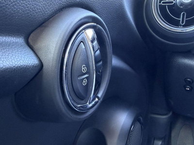 MINI Mini 1.5 Cooper Camden 5 porte (15)