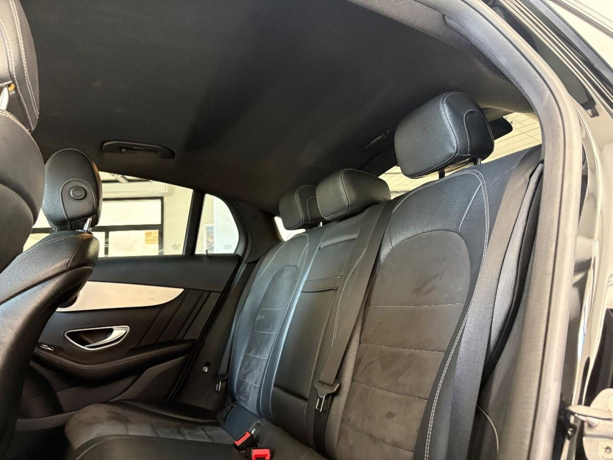 Mercedes-Benz GLC SUV 220 d 4Matic Premium (16)