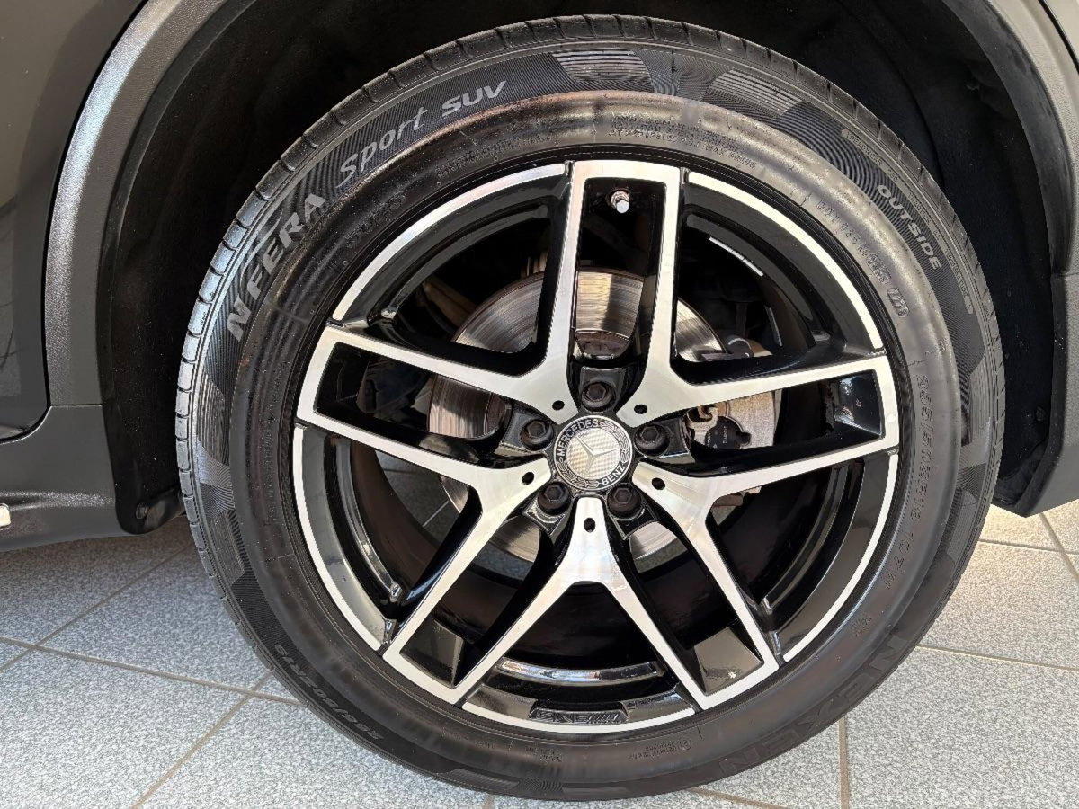 Mercedes-Benz GLC SUV 220 d 4Matic Premium (7)