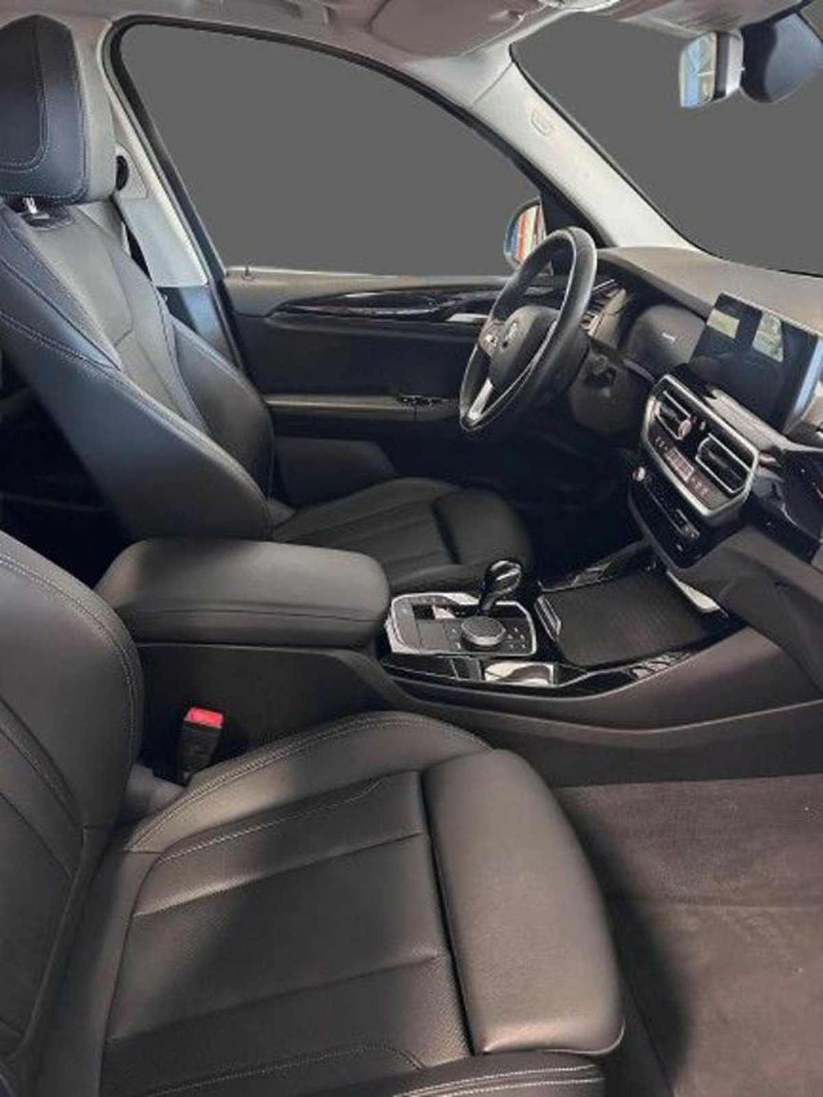 BMW X3 sDrive18d 48V Msport (3)