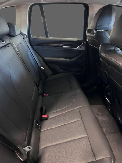 BMW X3 sDrive18d 48V Msport (4)