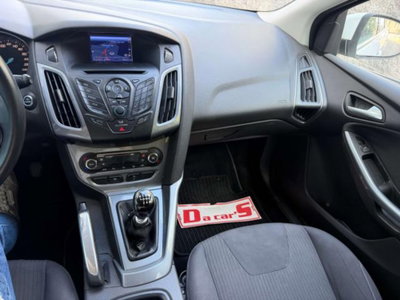 Ford Focus Station Wagon 1.6 TDCi 115 CV SW Titanium (15)