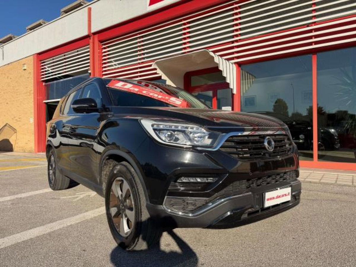 Ssangyong Rexton 2.2 4WD Dream (7)