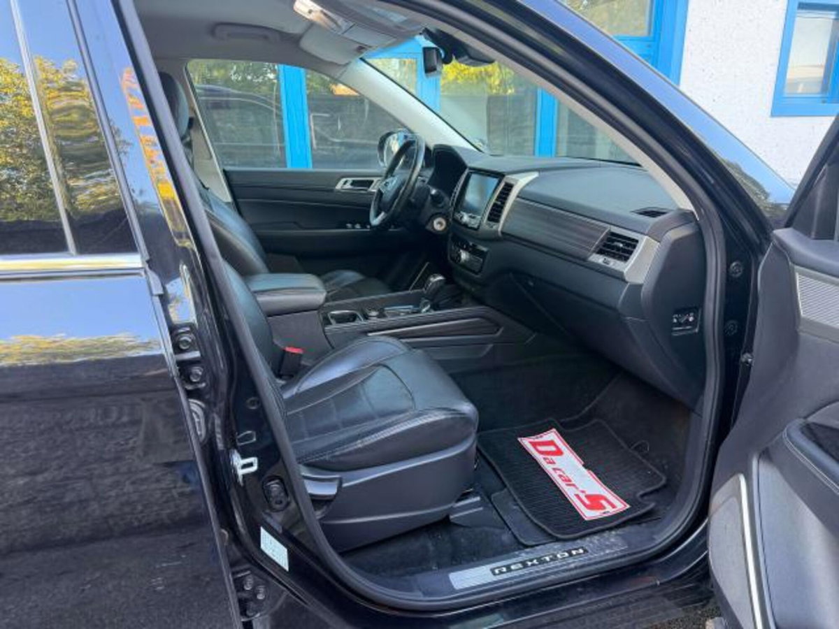 Ssangyong Rexton 2.2 4WD Dream (8)