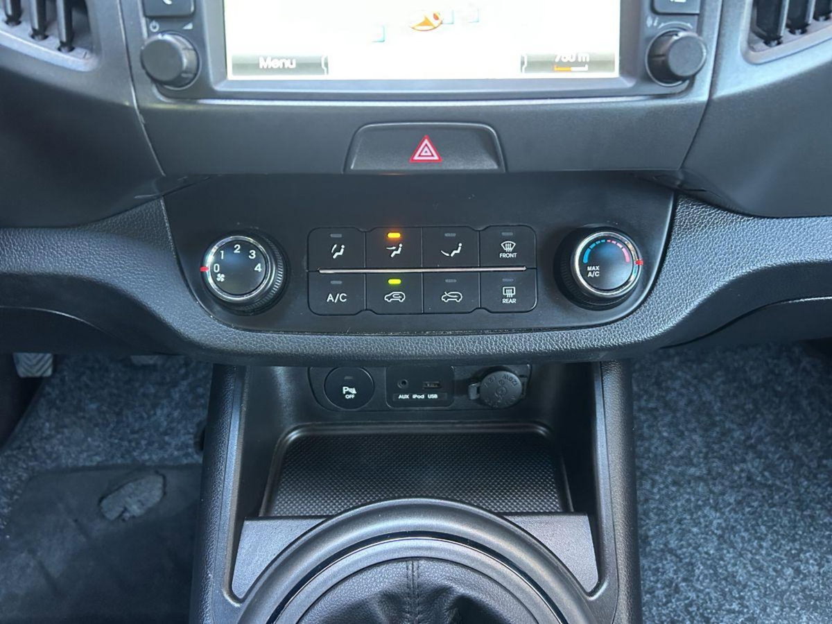 Kia Sportage 1.7 CRDI 2WD Cool (16)