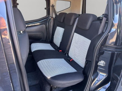 Fiat Qubo 1.3 MJT 75 CV Trekking (11)