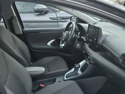 Toyota Yaris 1.5 Hybrid 5 porte Lounge (14)
