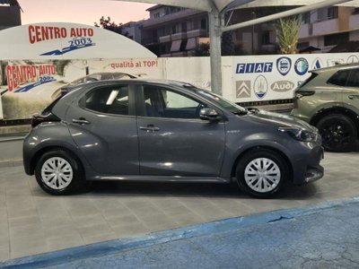 Toyota Yaris 1.5 Hybrid 5 porte Lounge (7)