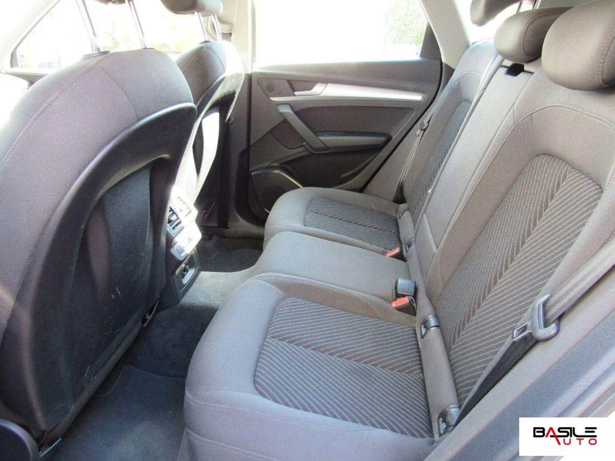 Audi Q5 40 TDI quattro S tronic S line plus (14)