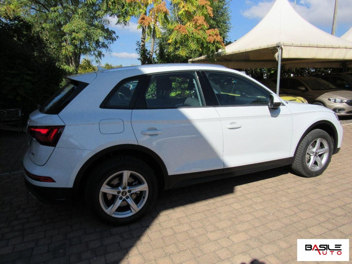 Audi Q5 40 TDI quattro S tronic S line plus (6)
