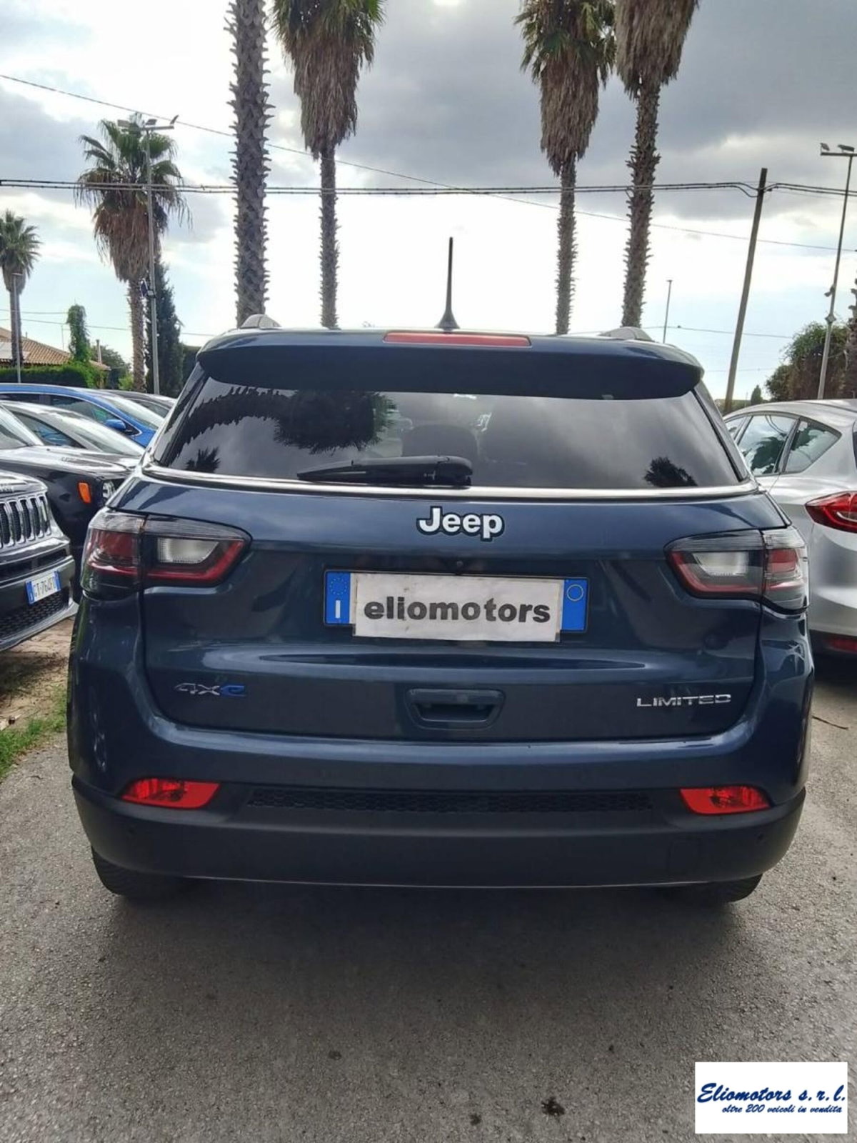 Jeep Compass full-electric Overland 4xe 375cv auto (9)