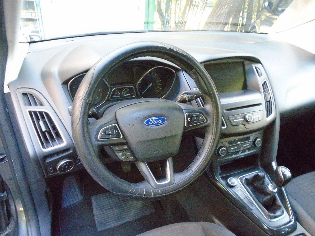 Ford Focus Station Wagon 1.5 TDCi 120 CV Start&Stop SW Titanium (8)