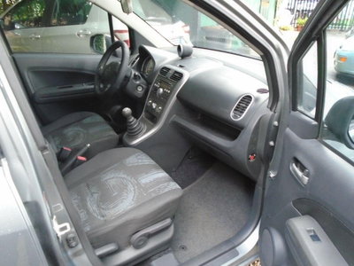 Opel Agila 1.2 16V 94CV Enjoy (15)