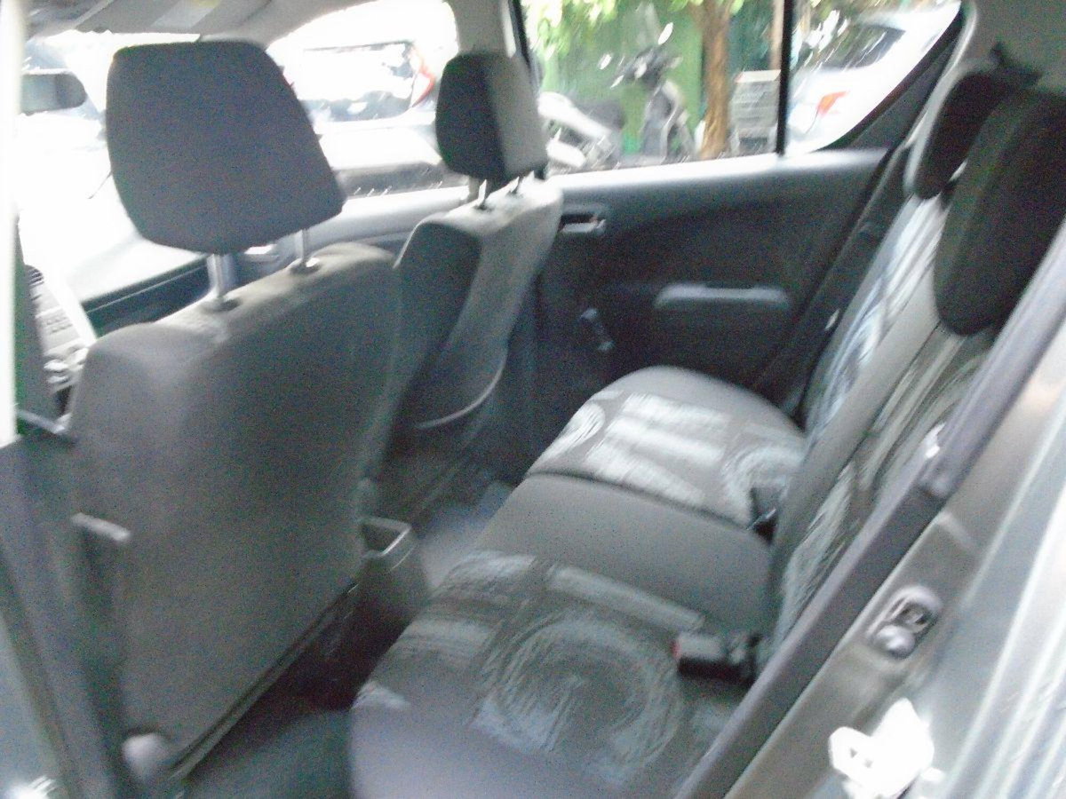 Opel Agila 1.2 16V 94CV Enjoy (19)