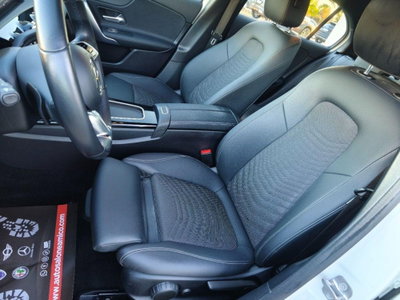 Mercedes-Benz Classe A 180 d Automatic Premium (11)